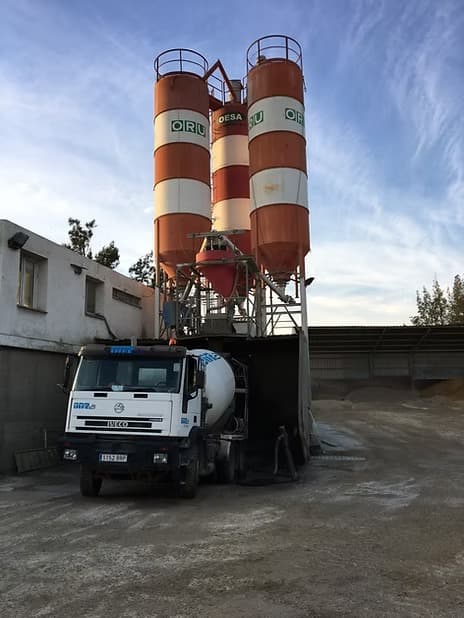 Hormigonera 6M3