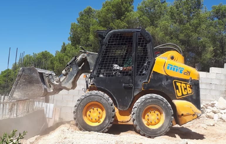 Mini JCB
